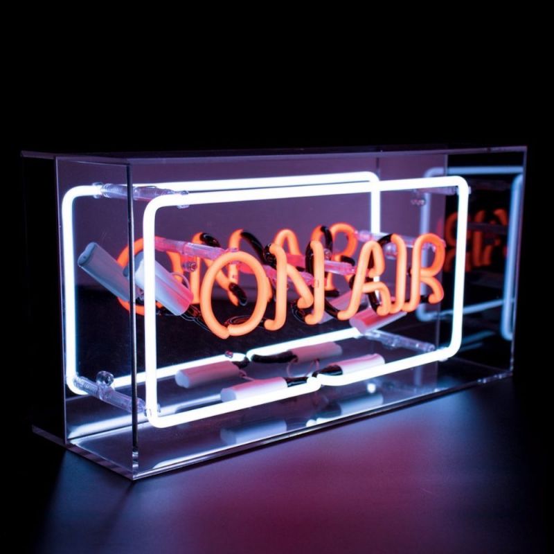 Vintage-Inspired On Air Neon Sign – Retro Light for Podcast Studio, DJ Booth Smithers Gifts £139.00      product_features