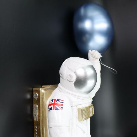 Space Astronaut With Balloon | Sale Gifts &pound;90.00 product_features
