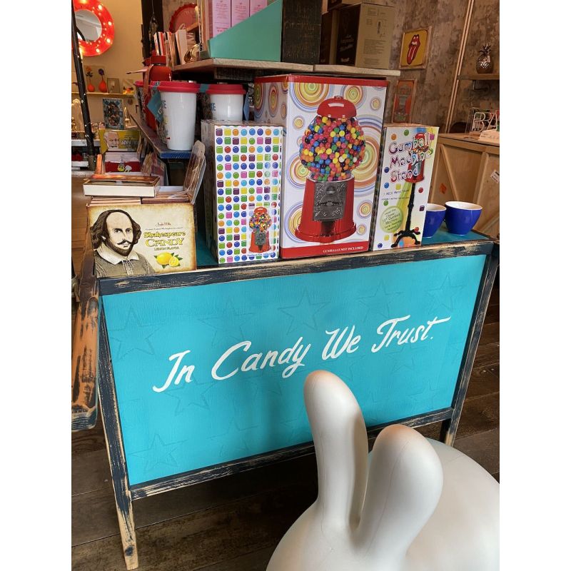 Candy Cart Smithers Storage £3,000.00      product_features