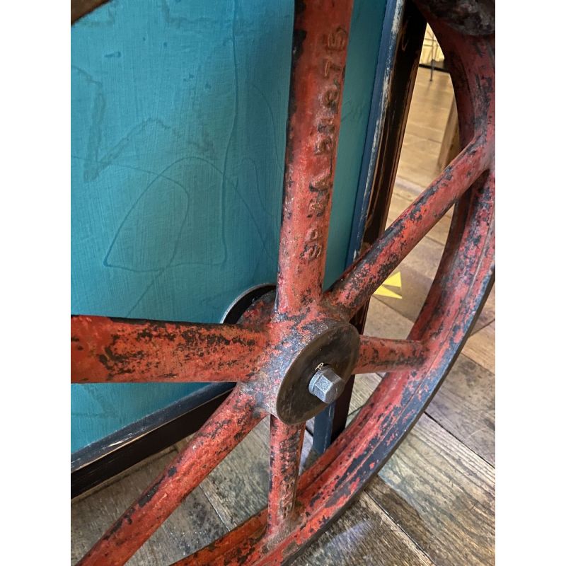 Candy Cart Smithers Storage £3,000.00      product_features