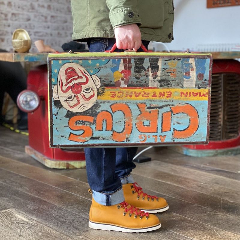 CIRCUS Clown Storage Trunk Smithers Trunk Chests £135.00      product_features