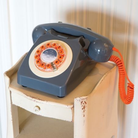 Vintage British Phone 746 – Retro Gift for Stylish Homes, Offices, or Collectors Smithers Retro Telephones £63.00      produc...