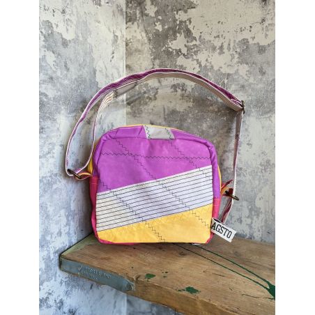 Ragsto Sail Bags  Money For Nothing BBC £44.00      product_features