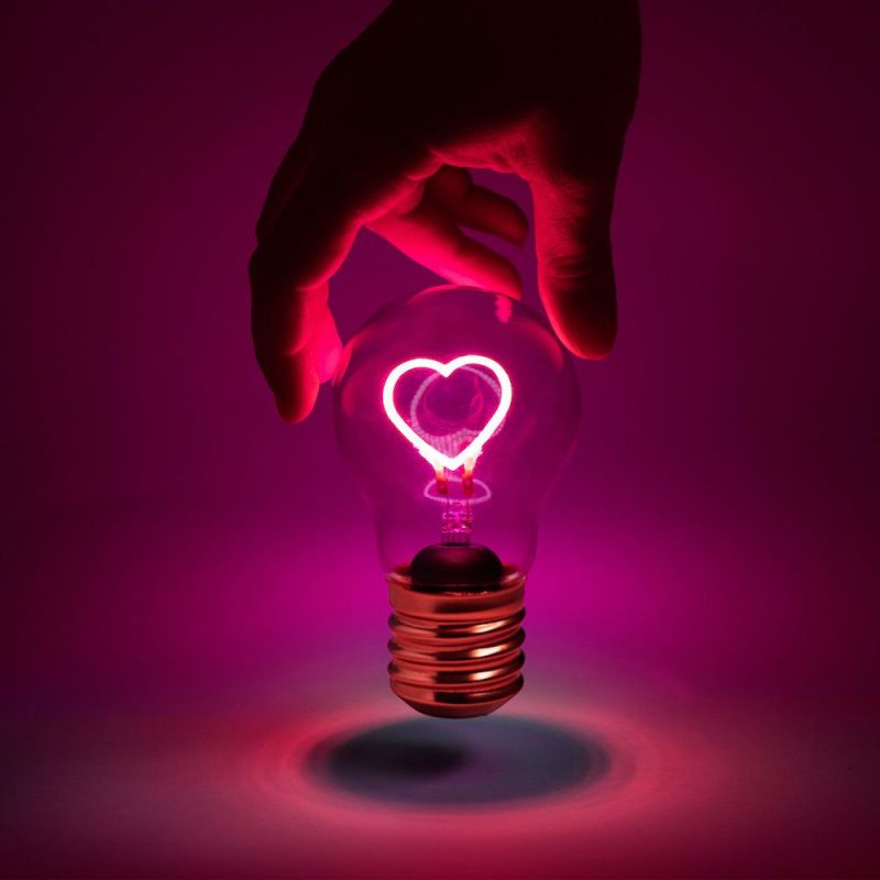 Retro Pink Cordless Heart Light Bulb SUCK UK Personal Accessories £30.00 product_features