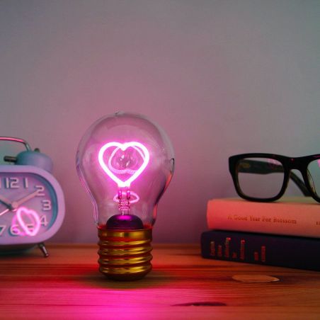 Retro Pink Cordless Heart Light Bulb SUCK UK Personal Accessories £30.00 product_features