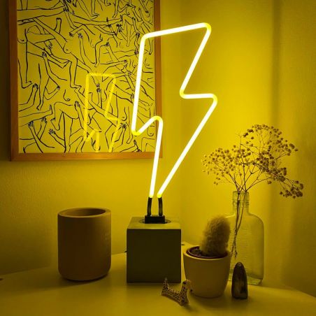 Neon Lightning Bolt Sign – Retro Ziggy Stardust Light for Music Studio Studio  Lighting £89.00      product_features