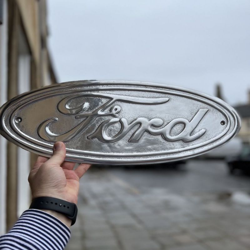 Ford Sign XL Smithers Signs £115.00      product_features