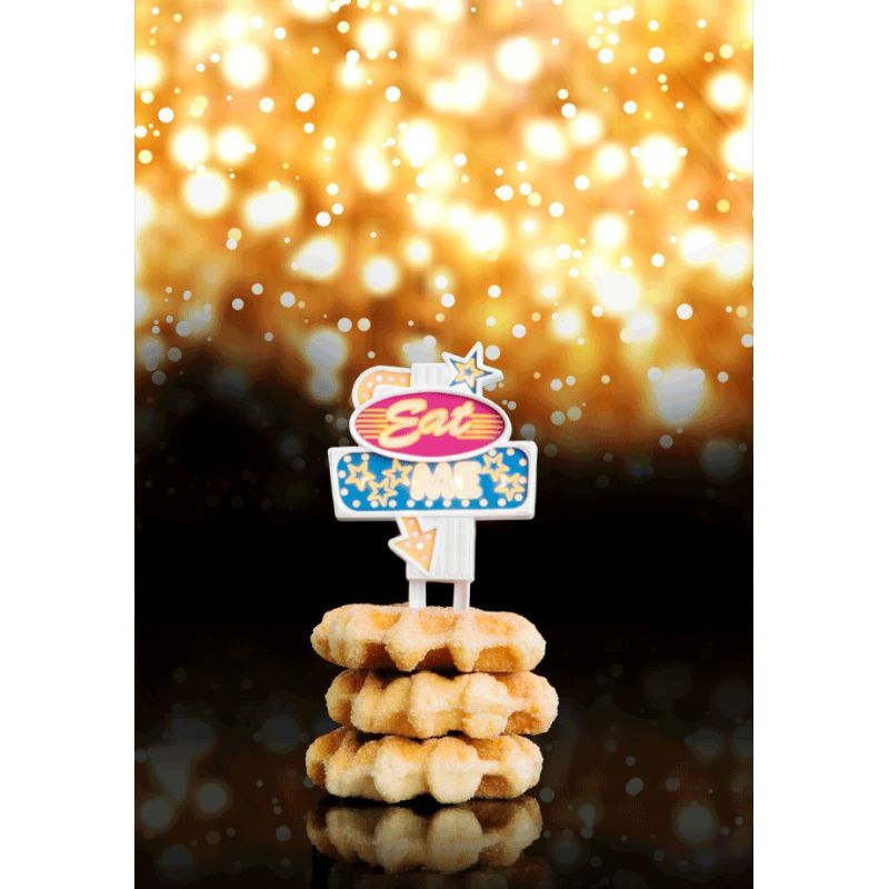 Light Up Flashing Cake Toppers – Retro Party Decoration and Gift Ideas  Gifts £10.00      product_features
