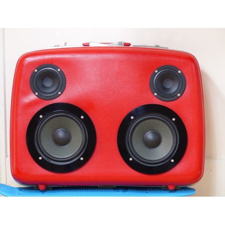 Red Ted BoomBox Smithers Gifts £458.00      product_features