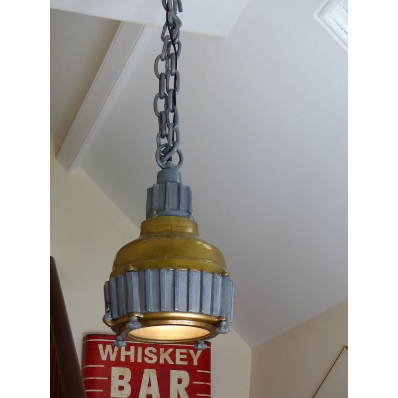 Industrial Pendant Light Smithers Archives £500.00 Bar Aluminium product_features